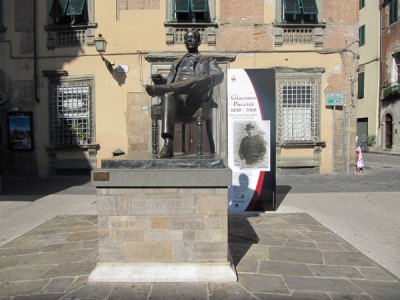 Puccini Statue in Lucca